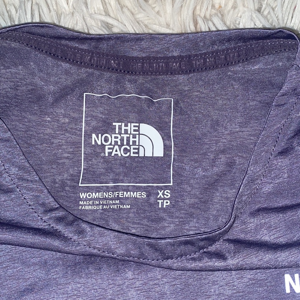 The North Face T-Shirt - Picture 3 of 3
